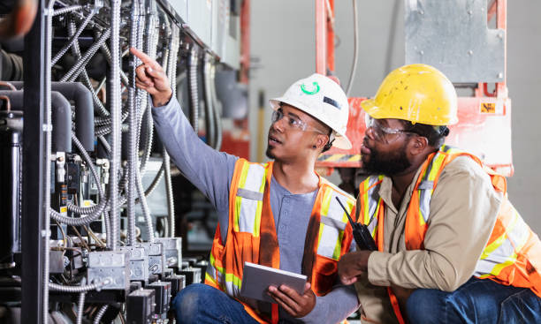 Best Affordable Emergency Electrician  in Conneaut, OH